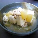 柚子胡椒がきいた鶏皮と大根と焼き豆腐のたいたん